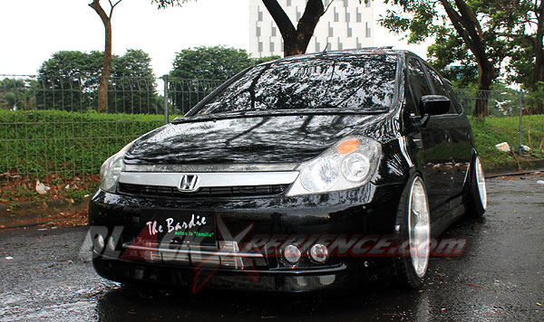 Wisnu Kentalkan Rona VIP Ditubuh Honda Stream