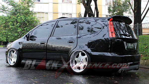 Wisnu Kentalkan Rona VIP Ditubuh Honda Stream