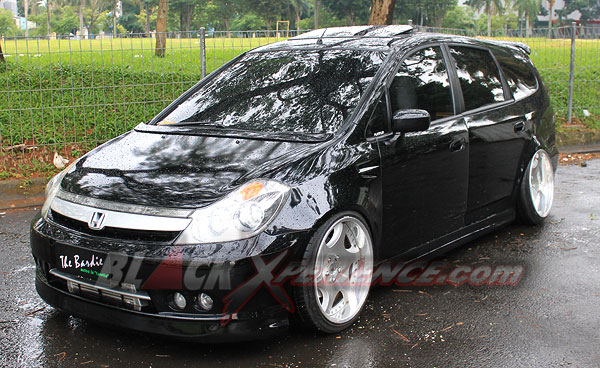 Wisnu Kentalkan Rona VIP Ditubuh Honda Stream