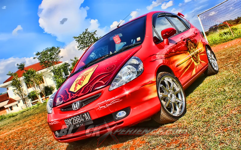 Tema MU dipilih karena sang empunya adalah fans klub tersebut