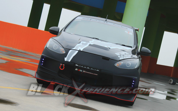 Mazda2 Black Coli Hadirkan Nuansa Sport Racing