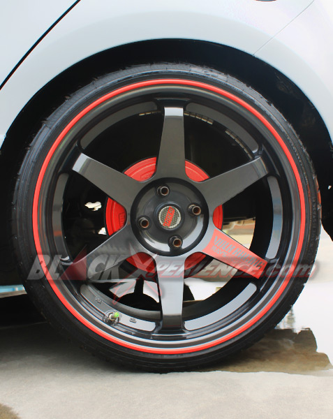 Mazda2 Black Coli Hadirkan Nuansa Sport Racing