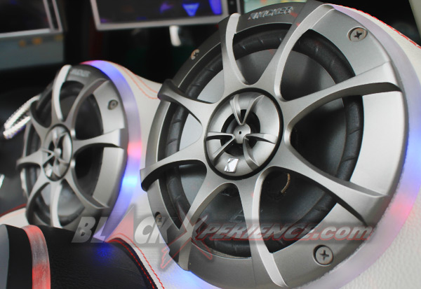 Mazda2 Black Coli Hadirkan Nuansa Sport Racing