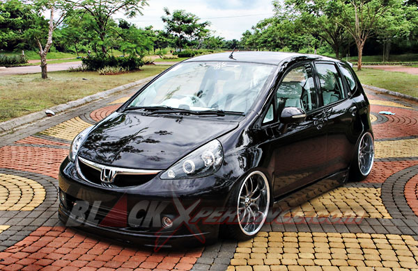 Sun Singkirkan Kesan Sporty di Honda Jazz Kesayangannya