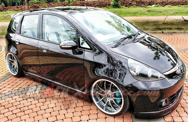 Sun Singkirkan Kesan Sporty di Honda Jazz Kesayangannya