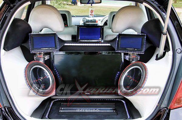 Sun Singkirkan Kesan Sporty di Honda Jazz Kesayangannya