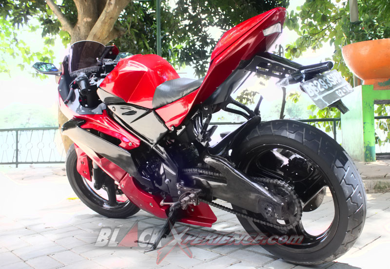 Vixion R6
