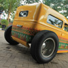 Sihir Hot Rod di Holden Torana