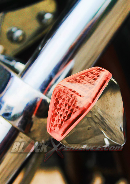 H-Three Custom Kentalkan Aura Chopper di Honda VT 650