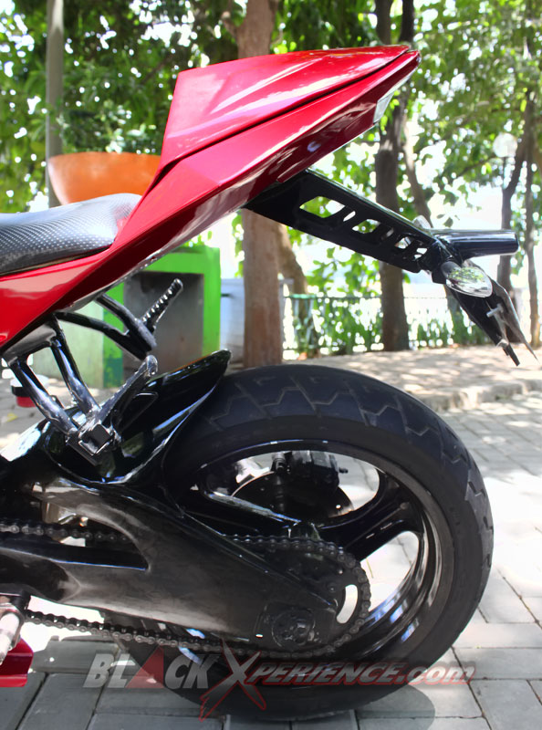 Vixion R6