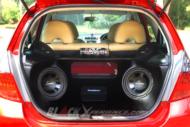 Modifikasi Tak Hanya Milik Pria