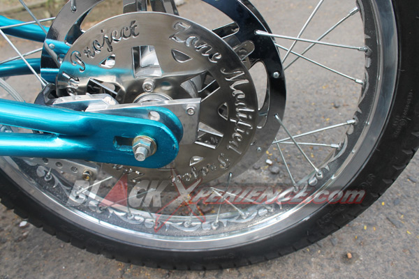 Honda PCx125 Sangkuriang Ala Peterson