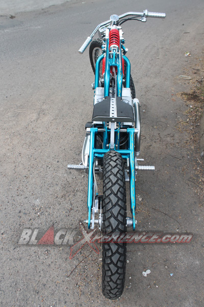 Honda PCx125 Sangkuriang Ala Peterson