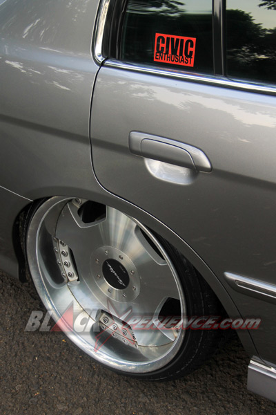 Modifikasi Harian Honda Civic V-Tis Ala Salute