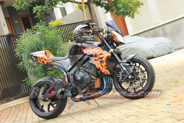 Honda CBR600 RR Tampil Ekstrim Adopsi Brutal Naked