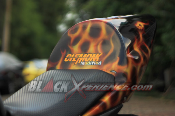 Honda CBR600 RR Tampil Ekstrim Adopsi Brutal Naked