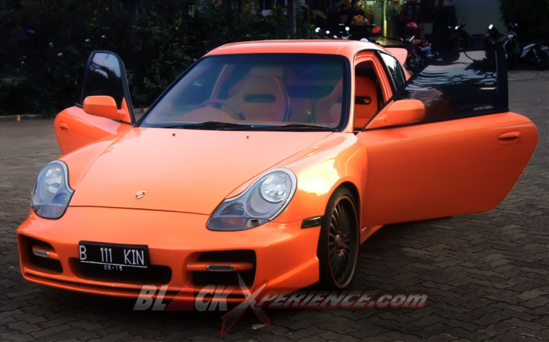 Honda Civic Berkedok Porsche Cayman
