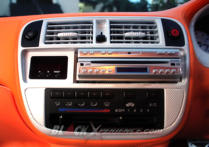 Honda Civic Berkedok Porsche Cayman