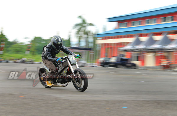 Garuda Langit Menang Sayembara Rolland Sand