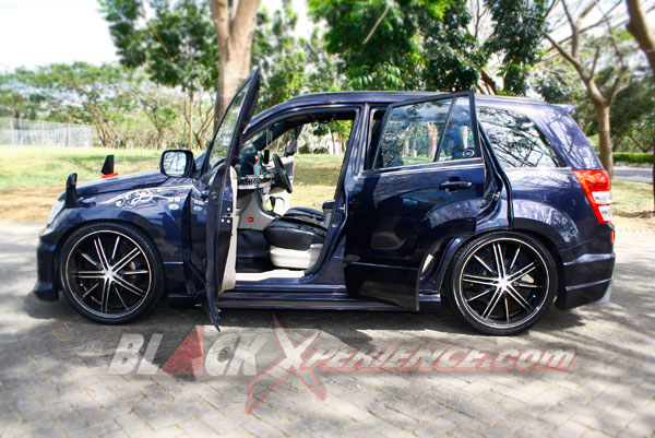 Suzuki Vitara Elegan Andalkan DAD