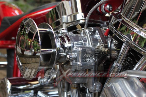 Narrow Minded, Si Merah Bergaya Pro Street