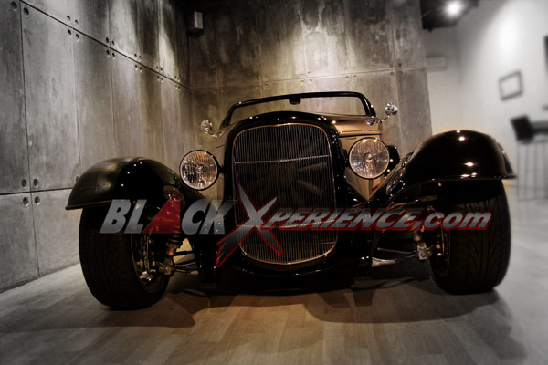 Tetap Bertahan Dengan Ford Hotrod