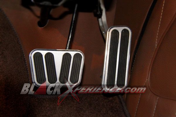 Tetap Bertahan Dengan Ford Hotrod