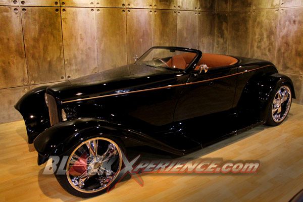 Tetap Bertahan Dengan Ford Hotrod