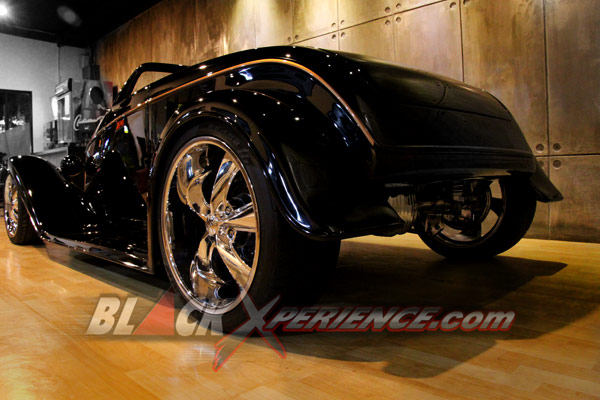 Tetap Bertahan Dengan Ford Hotrod