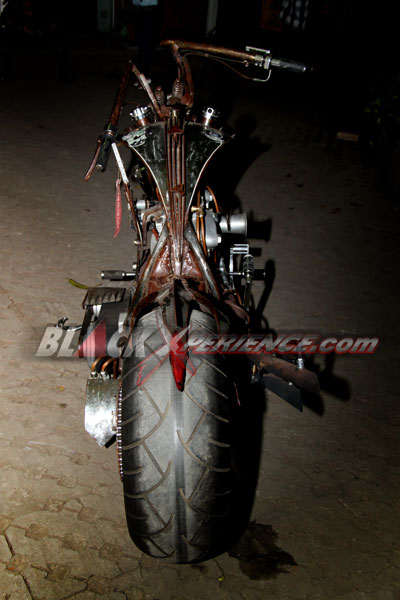 HD Iron Angel Dipertahankan Tanpa Cat