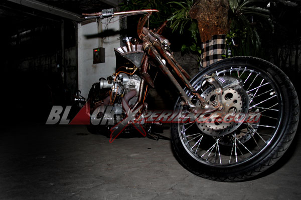 HD Iron Angel Dipertahankan Tanpa Cat