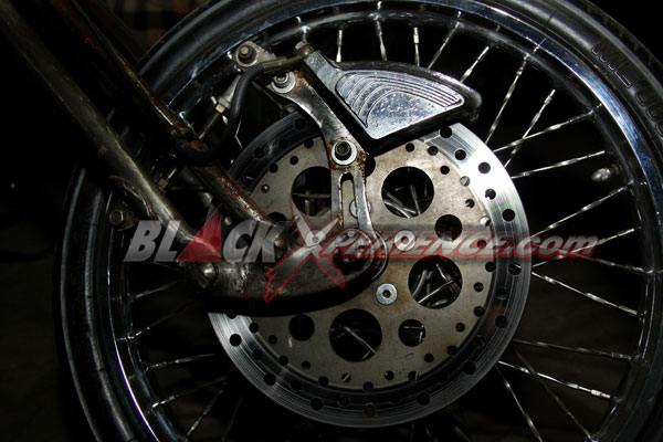 HD Iron Angel Dipertahankan Tanpa Cat