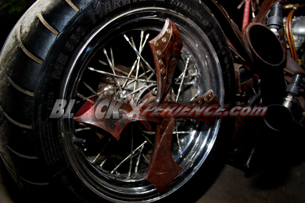 HD Iron Angel Dipertahankan Tanpa Cat