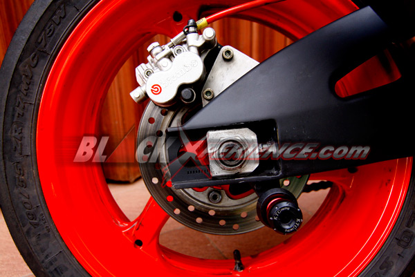 Kloning Suzuki GSX R600 Untuk Ninja 250