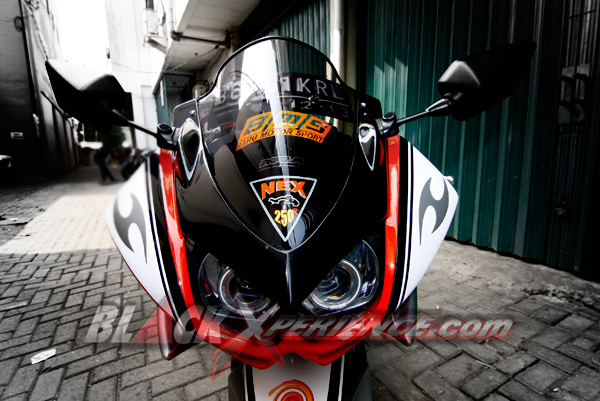 Bermain Aksesoris Demi Mengejar Gaya MV Agusta