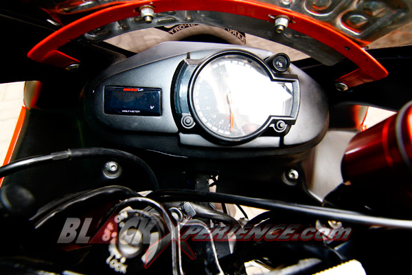 Bermain Aksesoris Demi Mengejar Gaya MV Agusta