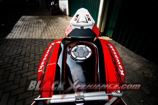 Bermain Aksesoris Demi Mengejar Gaya MV Agusta