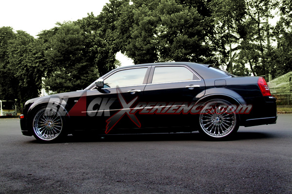 Chrysler Obama Sedikit Nakal Dengan Grill Ubahan