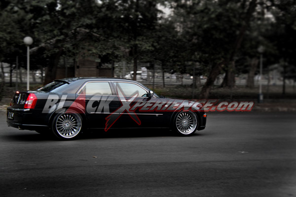 Chrysler Obama Sedikit Nakal Dengan Grill Ubahan