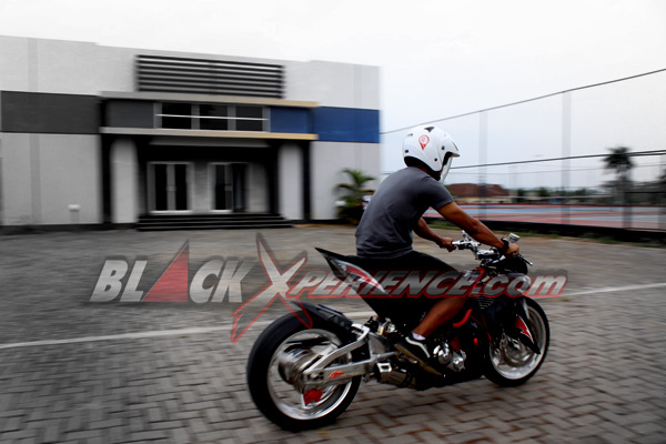 Duck Fighter Win's Paddock Yang Kontroversial