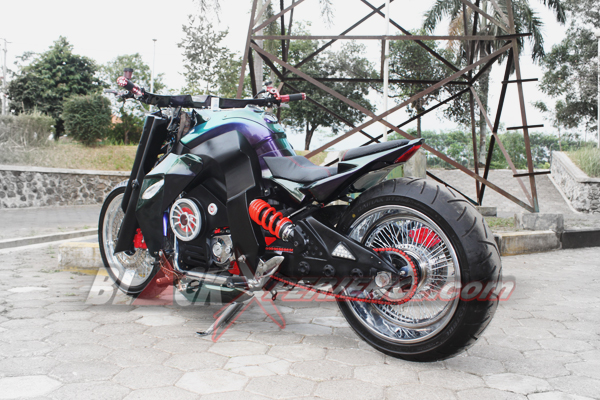 Vixion Bulls Win's Perkawinan Chopper dan Fighter
