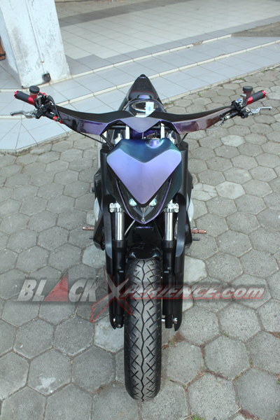 Vixion Bulls Win's Perkawinan Chopper dan Fighter