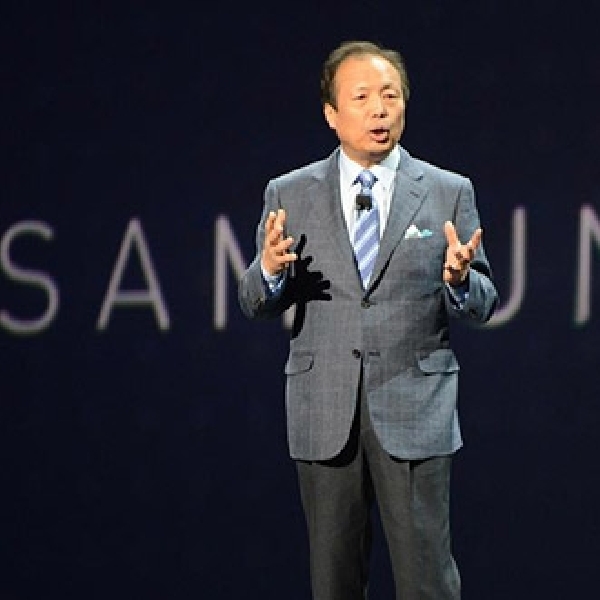 Samsung Klarifikasi Rumor Mengakuisisi BlackBerry