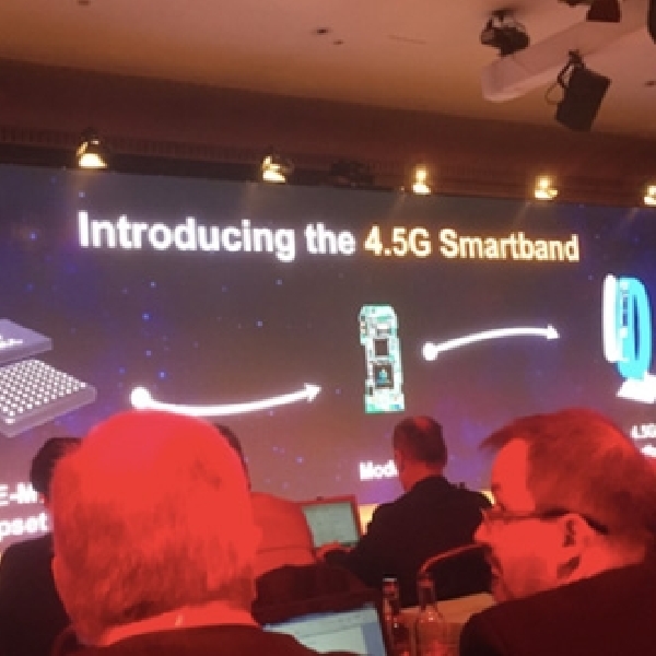 Huawei Perkenalkan Smartband dan Koneksi 4.5G, Luncur di MWC 2015