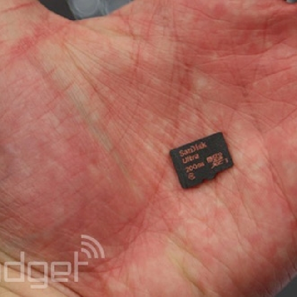 Kapasitas MicroSD SanDisk Kini Capai 200GB