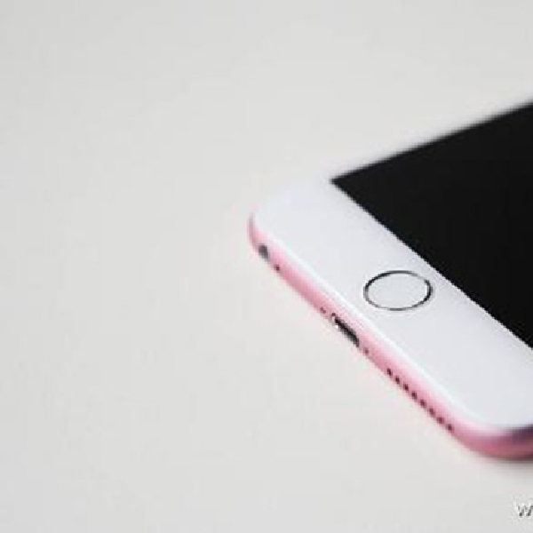Lagi, Wujud iPhone 6S Pink Tertangkap Kamera