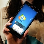 Mampukah Asus Zenfone 2 Jalankan Windows 7? Intip Percobaannya Di sini