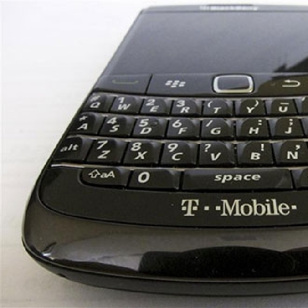 Blackberry Akhiri Kerjasama Dengan T-Mobile