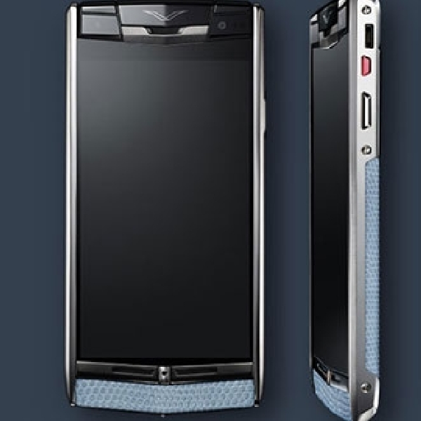 Vertu Signature Touch, Smartphone Penuh Gaya Lapis Kulit Buaya