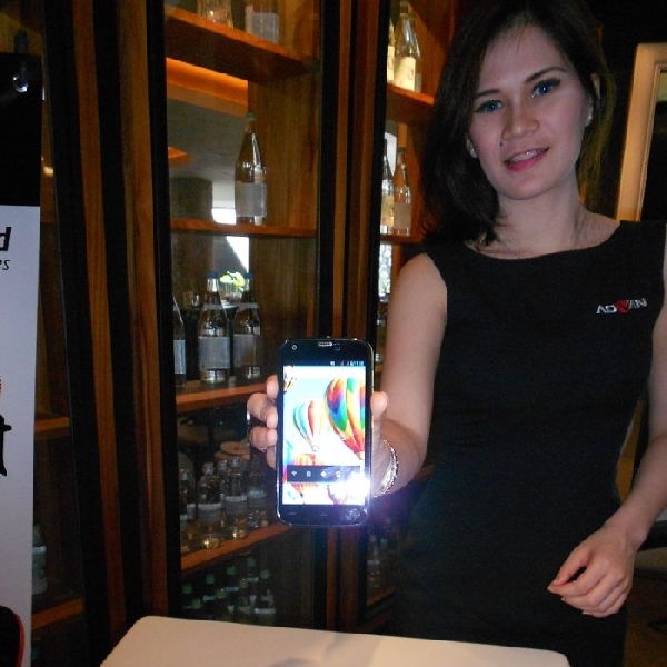 Advan Gaia, smartphone Android canggih sarat gaya